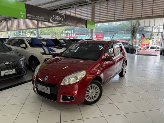 RENAULT SANDERO 1.6 PRIVILÉGE 16V FLEX 4P AUTOMÁTICO